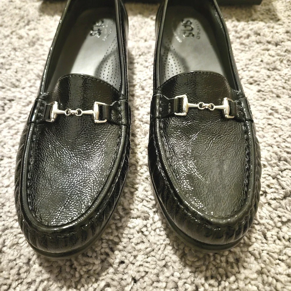 SAS Metro-P Loafers Size 8.5 M Black Patent Leather Slip On Preppy Classic Shoe